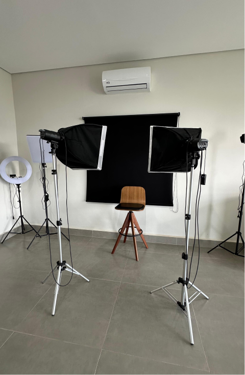 PHOTO-2025-08-14-20-39-59 18_1_5x